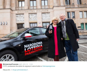 KOLEŻANKA MINISTER FINANSÓW WYGRAŁA LOTERIĘ PARAGONOWĄ