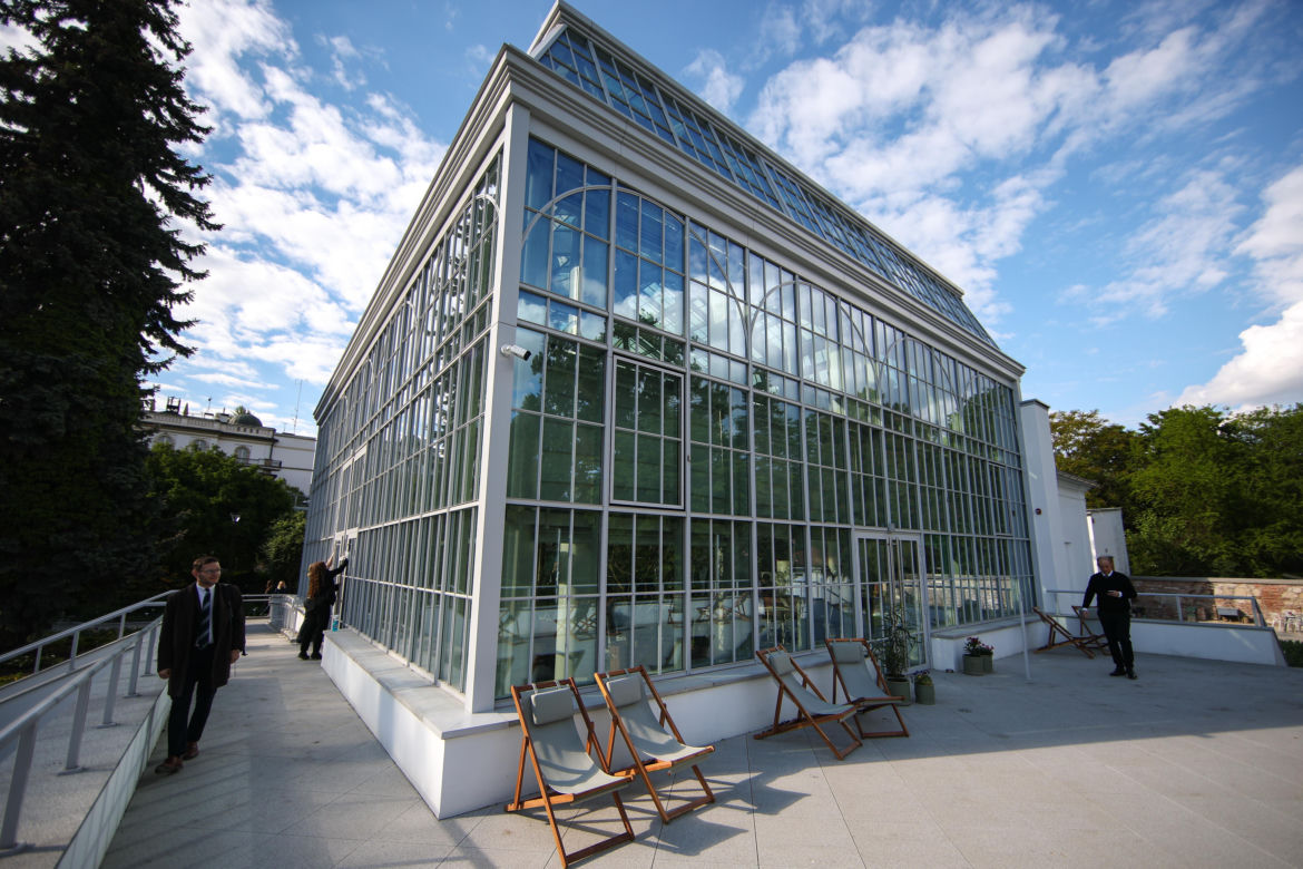 Nowa oranżeria w Ogrodzie Botanicznym UJ. Zastąpiła poprzedniczkę z XIX wieku 