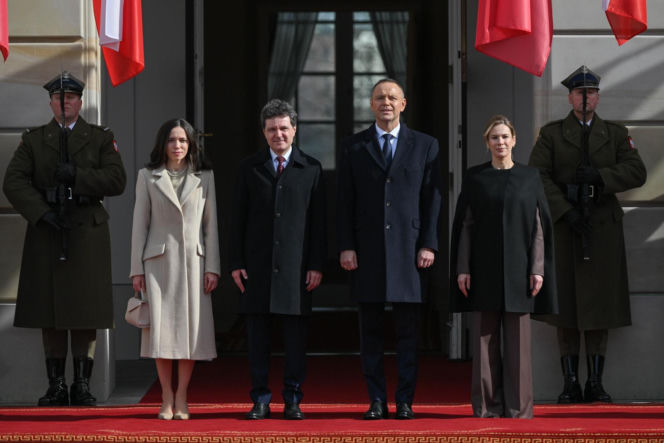 Marta Nawrocka w niecodziennej odsłonie w Rumunii. Postawiła na zaskakujące połączenie