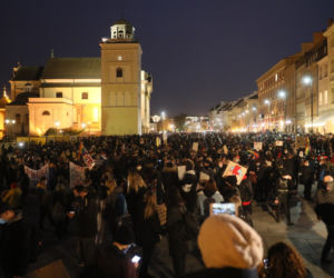 Protest kobiet w centrum Warszawy