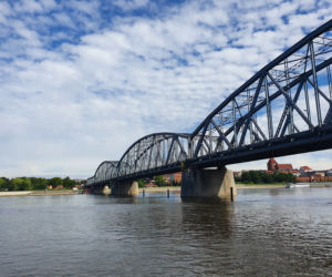 Remont mostu im. Józefa Piłsudskiego. Tak wyglądają prace z różnych perspektyw
