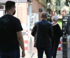 Nie ma parkometrów a sypią się mandaty