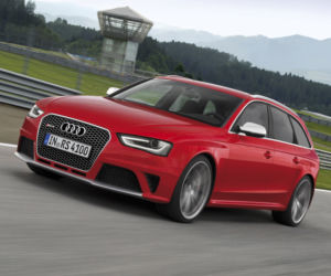 Audi RS4