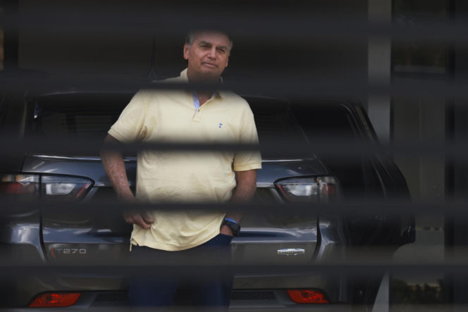 Był prezydent próbował uciec z aresztu! Użył lutownicy