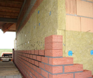 Jak budować ścianę trójwarstwową? Etap II