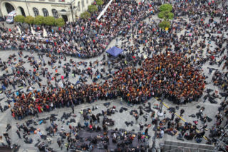 Gitarowy Rekord Świata 2026 we Wrocławiu coraz bliżej. Do wspólnego grania dołączy legenda zespołu Boba Marleya