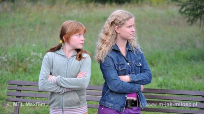 M jak miłość. Ula (Iga Krefft), Natalia (Marcjanna Lelek)