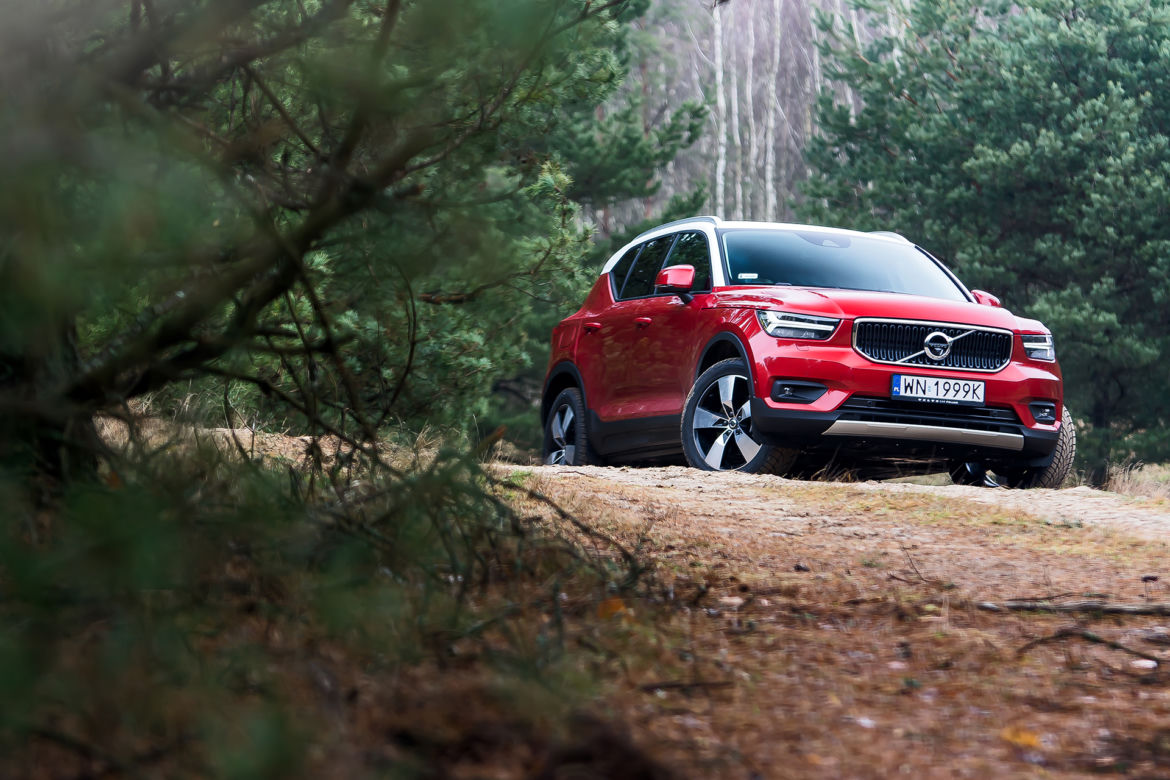 Volvo XC40 D4 AWD AT8 Momentum