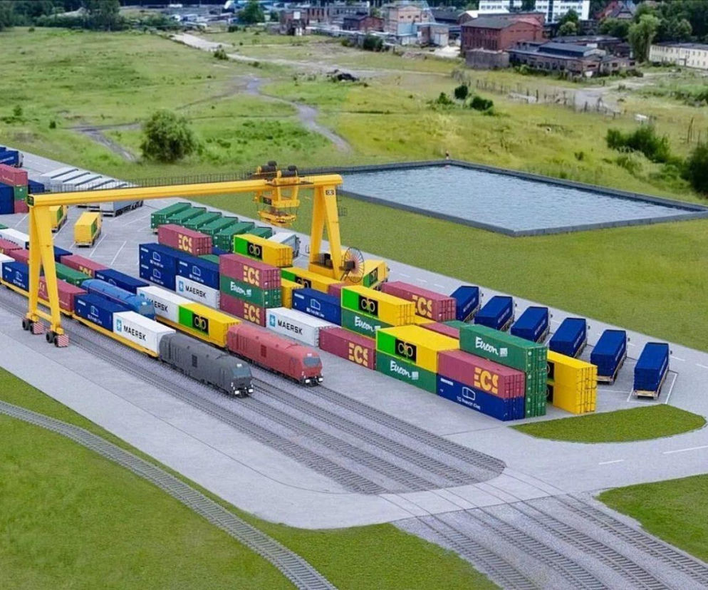 Tereny po Kpalni Makoszowy zmieniają się w centrum transportowe