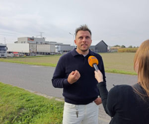 Powiat siedlecki: Nowy mural z wizerunkiem Atlasa „Jacka” powstał na zbiorniku przeciwpożarowym w Borkach Wyrkach przy trasie A2