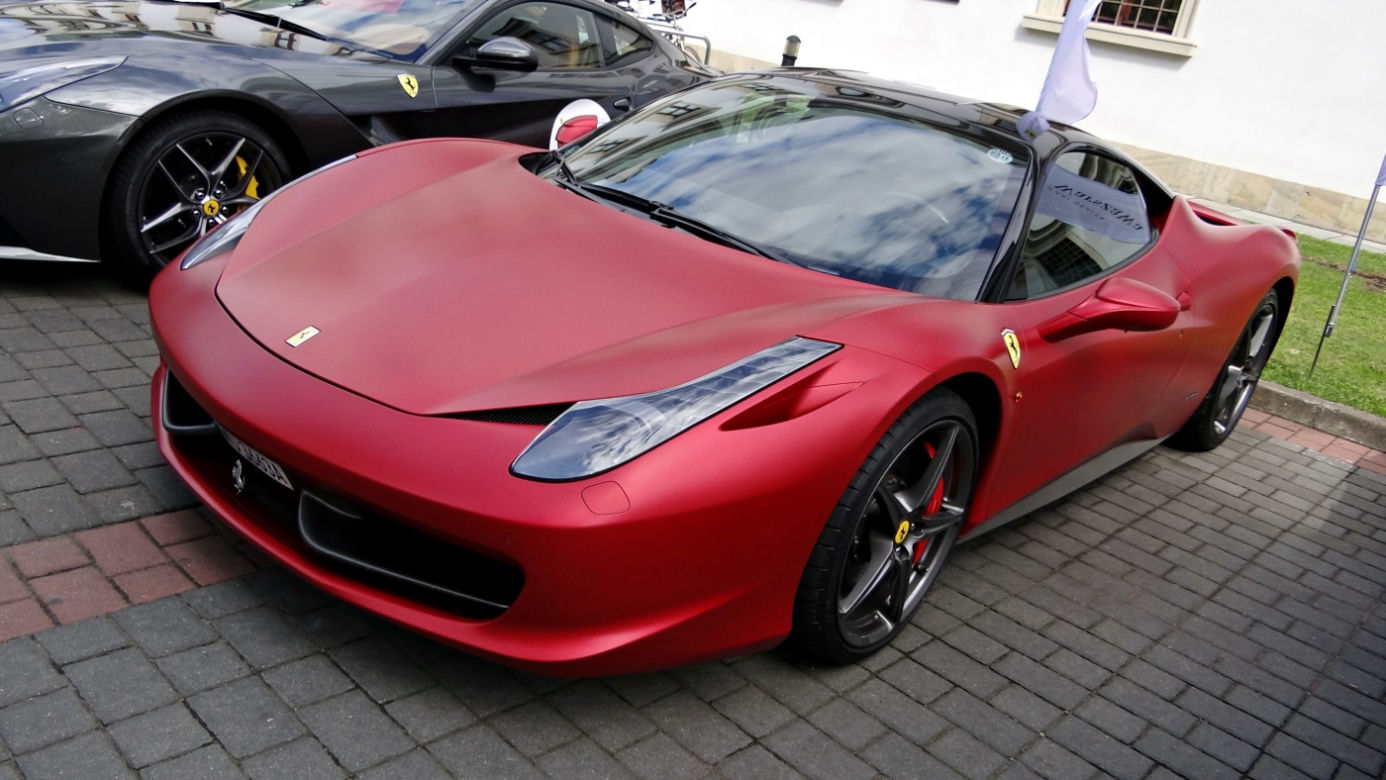 Kawalkada Ferrari przez Polskę 2015