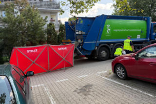 Śmiertelny wypadek w Warszawie. Nie żyje kobieta