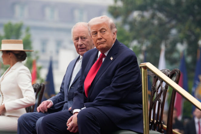 Wiosenne menu na bankiecie u Donalda Trumpa. Król Karol III skosztował nietypowego deseru