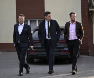 Politycy PiS jadą na wyjazdowe posiedzenie klubu
