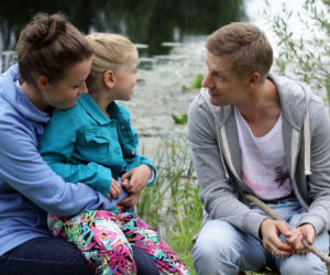 M jak miłość odc. 1026. Basia (Gabriela Raczyńska), Paweł (Rafał Mroczek), Ala (Olga Frycz)