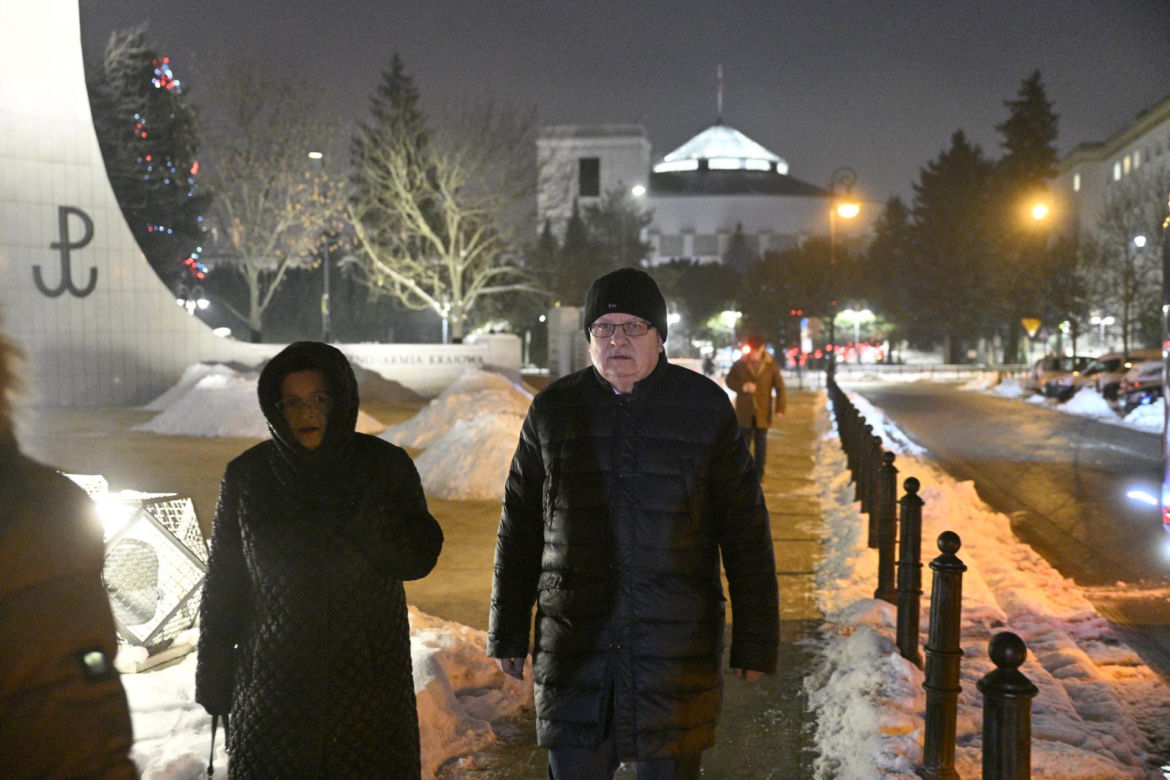 PiS rusza na wyjazdowe posiedzenie
