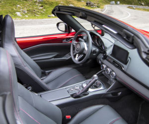 2019 Mazda MX-5 RF 2.0 SKY-G 184 KM 6MT