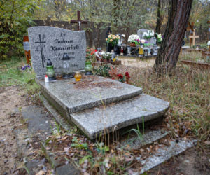 Grób  Tadeusz Kwaśniaka