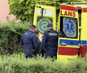 Zabarykadował się w łazience z nożem. Na warszawskiej Woli znaleziono ciało 67-letniej Ewy