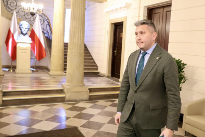 Afera przed IO. Piesiewicz i Małysz przyjechali do ministra sportu