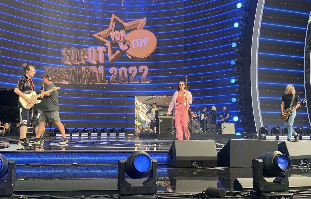 Natasza Ubrańska na próbach przed Sopot Festival 