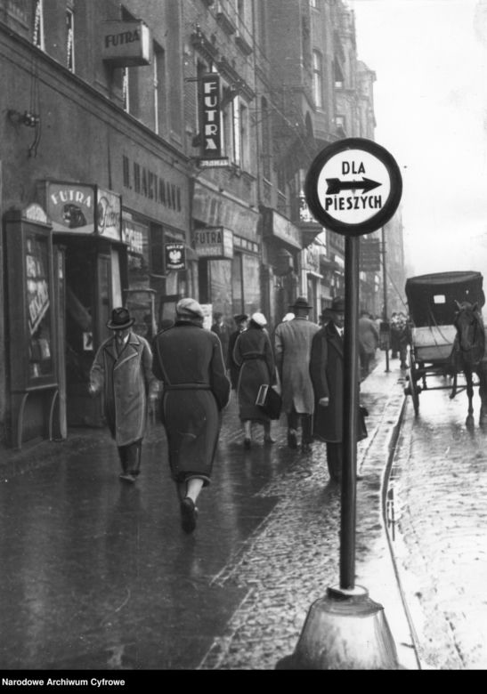100 archiwalnych zdjęć Katowic, które trzeba zobaczyć. Sentymentalna podróż w czasie