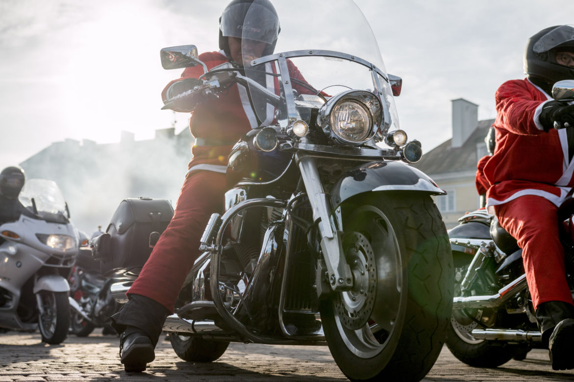 MotoMikołaje 2015 Lublin: Motocykliści z prezentami dla dzieci