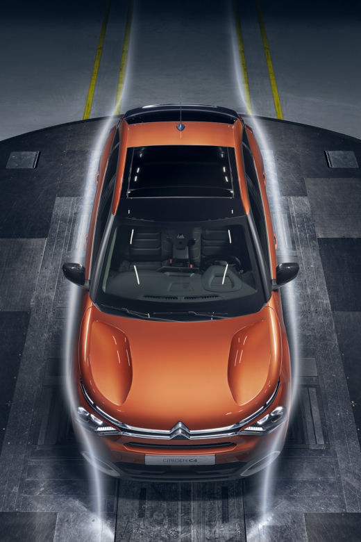 Nowy Citroen C4 i  ë-C4 – 100% ëlectric