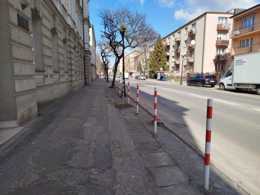 Dofinansowanie do remontu ulicy Floriańskiej pochodzi z programu „Mazowsze dla równomiernego rozwoju”, realizowanego przez Samorząd Województwa Mazowieckiego. 