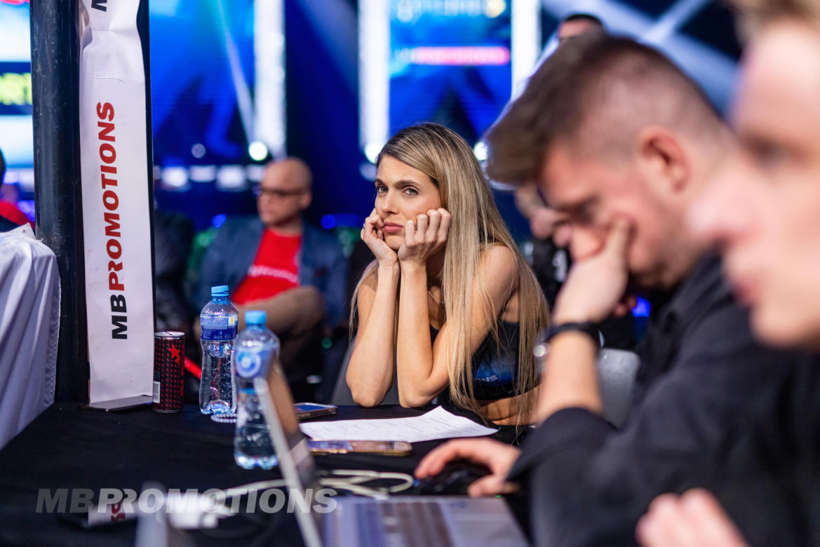 Zjawiskowe ring girls skradły show na gali Mateusza Borka
