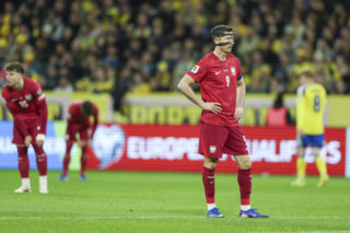 Robert Lewandowski w czarnej masce