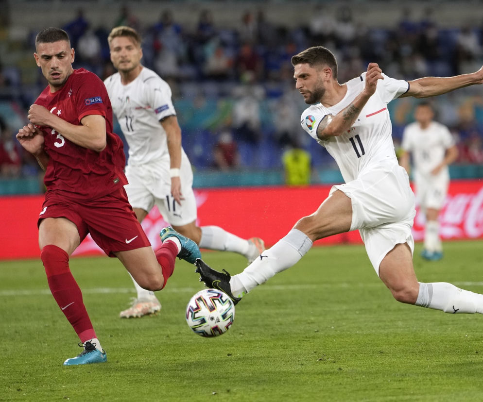 Euro 2021: Turcja - Włochy. Gol Merih Demiral