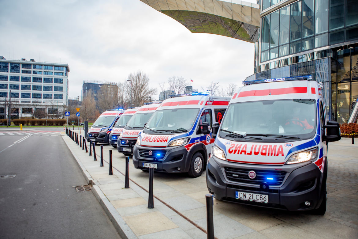 29 supernowoczesnych ambulansów dla Warszawy
