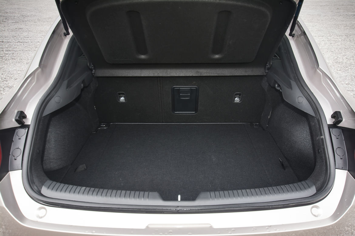 Hyundai i30 Fastback Premium 1.4 140 KM Turbo GDI 7DCT
