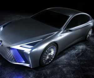 Lexus LS+