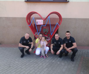 Więziennicy z Tarnowa pomogli ciężko chorej dziewczynce. Wzruszający gest