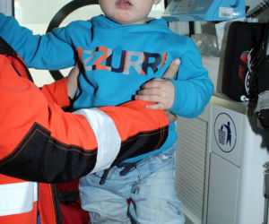 Dzieci podrzucone do kościołów w odstępie kilku dni. Policja szuka przyczyn porzucenia