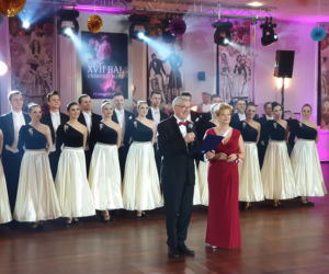 XVII Uniwersytecki Bal Charytatywny w Olsztynie. Sala była wypełniona po brzegi 