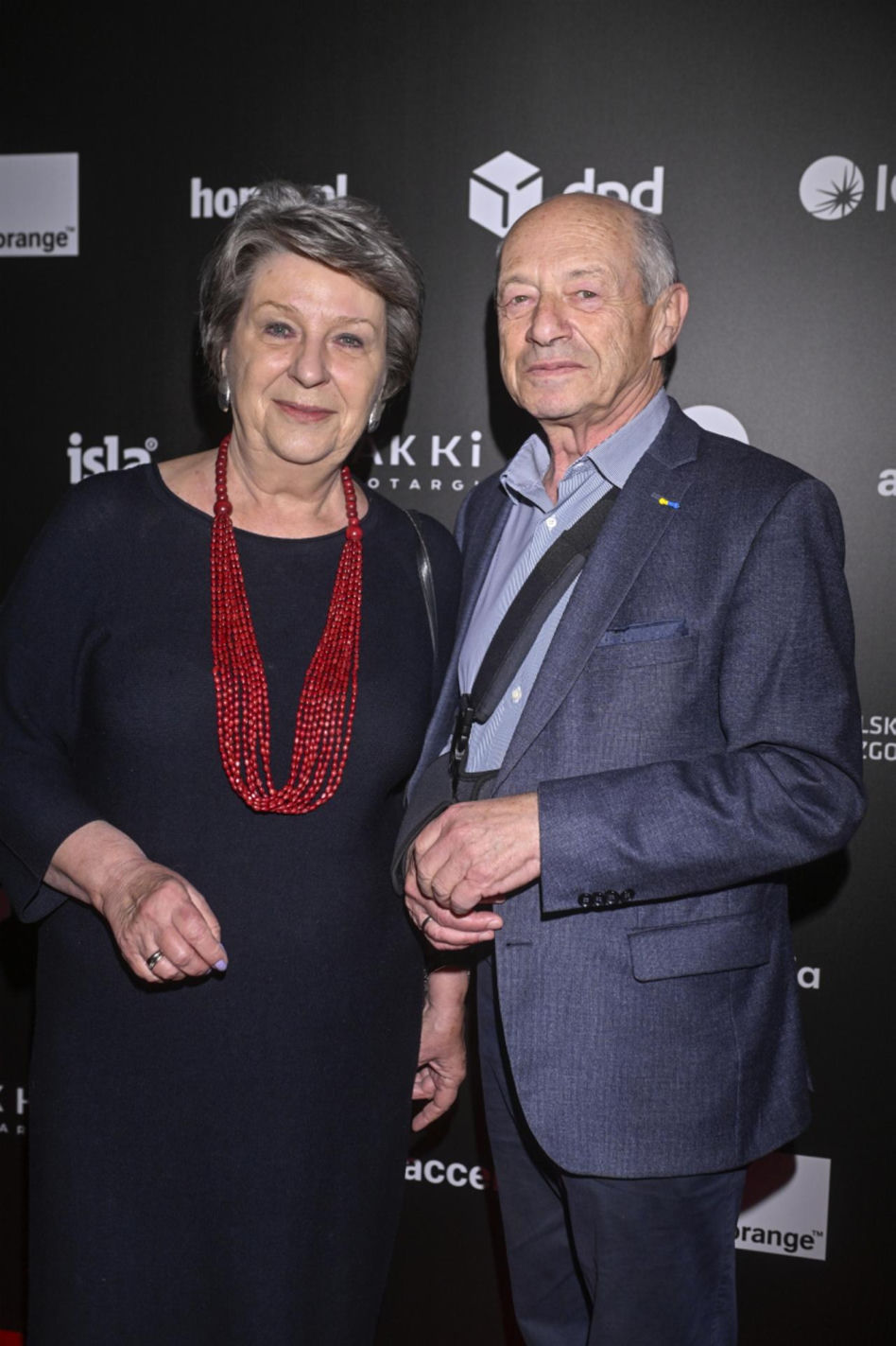 Skromna Irena Eris z mężem na gali
