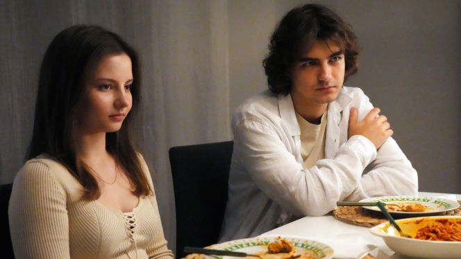 Barwy szczęścia, odc. 3354. Romeo (Jacek Tyszkiewicz), Ewa (Gabriela Ziembicka)