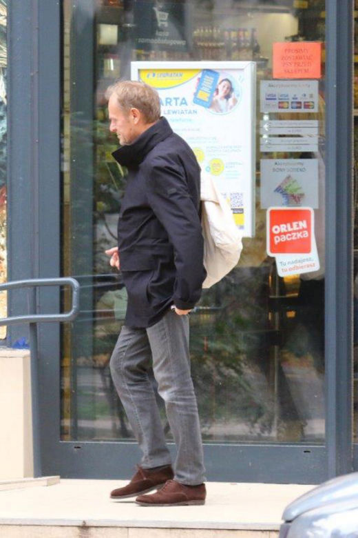 Donald Tusk udał się do sklepu. Natychmiastowa reakcja ludzi