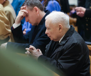 Jarosław Kaczyński na otwarciu wystawy pt. „Katyń 1940 - Smoleńsk 2010. Anatomia kłamstwa” w Muzeum Miejskim w Jastrzębiu-Zdroju