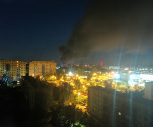 Pożar fabryki styropianu przy ul. Kiełczowskiej we Wrocławiu