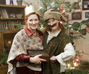Stulecie Winnych 4. Ania (Urszula Grabowska), Mania (Magdalena Walach)