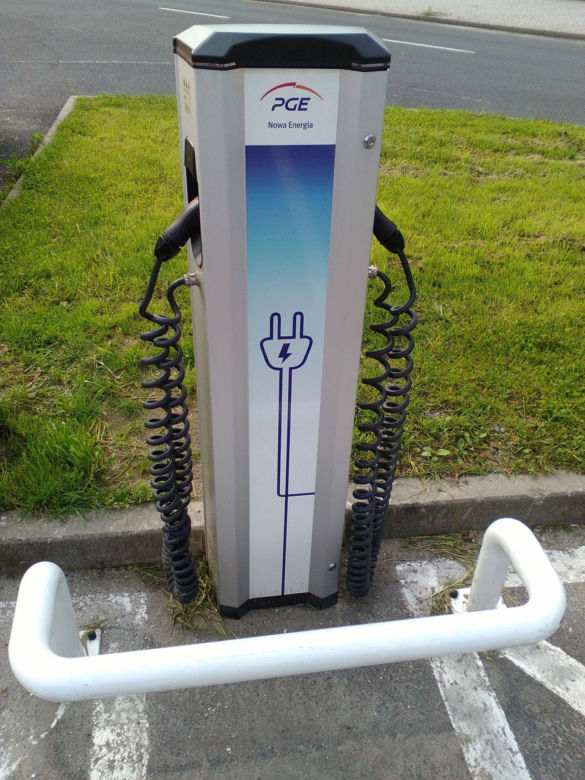 Stacje ładowania samochodów elektrycznych w Rzeszowie
