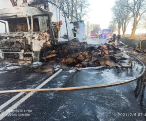 Pożar ciężarówki na DK72