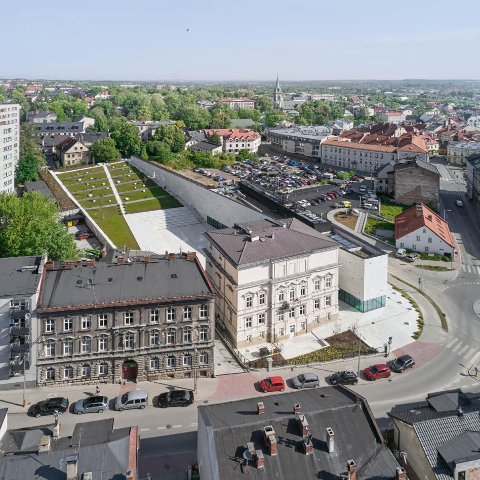 Nr 8/2024: Centrum bajki w Bielsko-Białej, proj. Nizio Design International