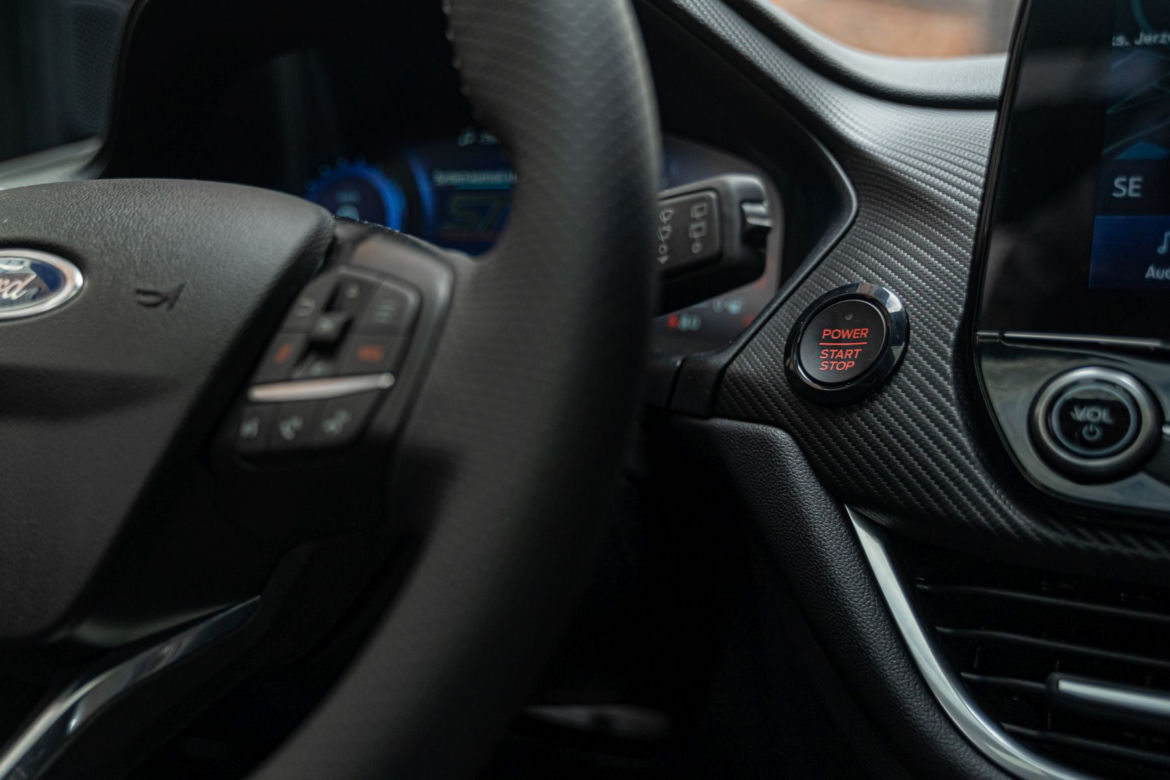 Ford Puma ST X (2021)