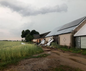 Burza na Podlasiu! Zerwany dach w Knyszynie