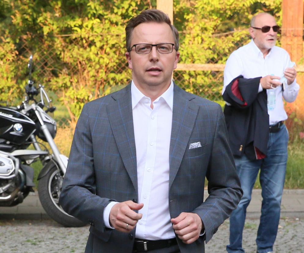 Politycy dostają okropne wiadomości